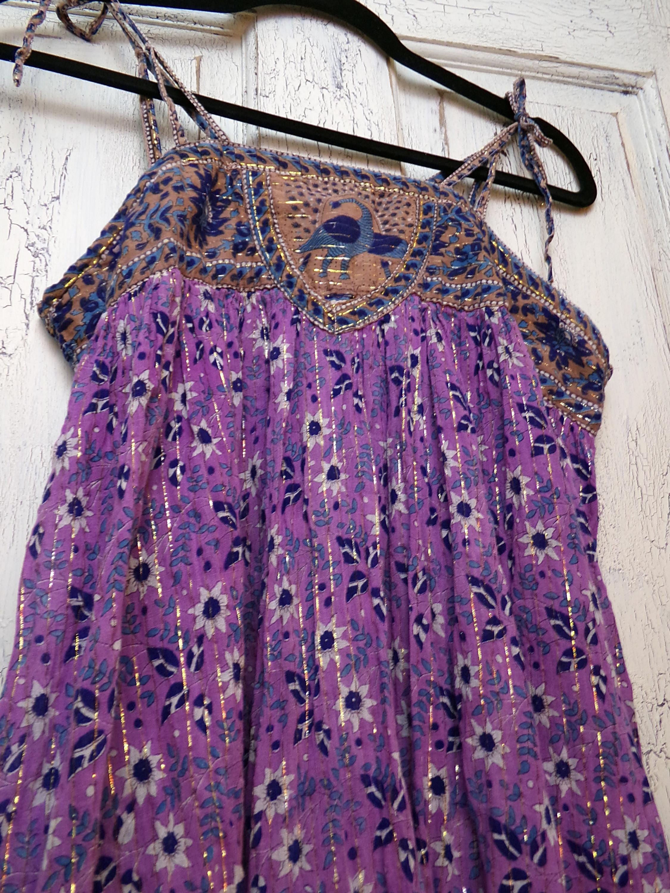 Vintage Closet – Lilias Vintage Fabrics