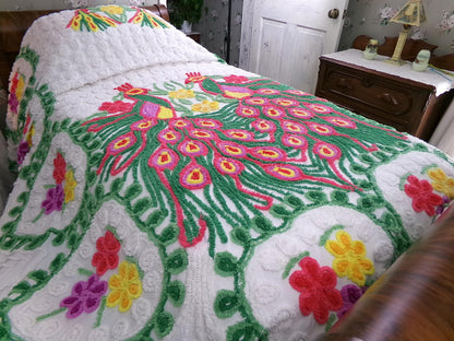 Peacock Vintage Chenille Bedspread, Full Sz Pink & Green Lovebirds, Rainbow Hearts