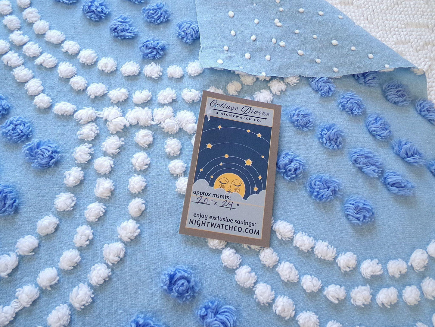seashell pearls fabric, 20" x 24" inch piece cut from vintage chenille bedspread, beautiful blue & white scallop tufted design