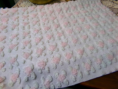 Shabby Pink Rosebud Vintage Chenille Bedspread Fabric Piece, Cottage Style Quilt Material 18" x 24"