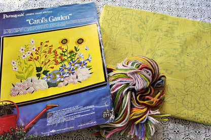 CAROL'S GARDEN Vintage Crewel Embroidery Kit Paragon Needlecraft 0715 Carol & Don Henning