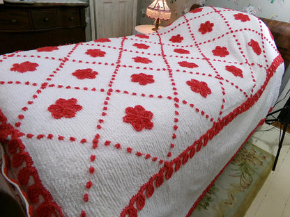 vintage red flower chenille bedspread, white cotton full size bedding