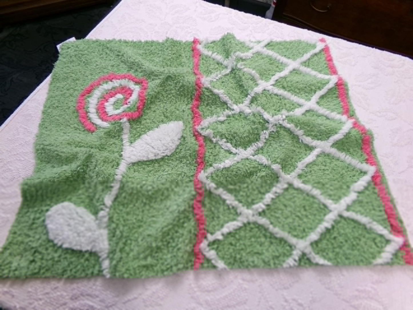 Pink Lollipop Flower Vintage Style Chenille Fabric Apple Green 22 x 27" Sewing Material