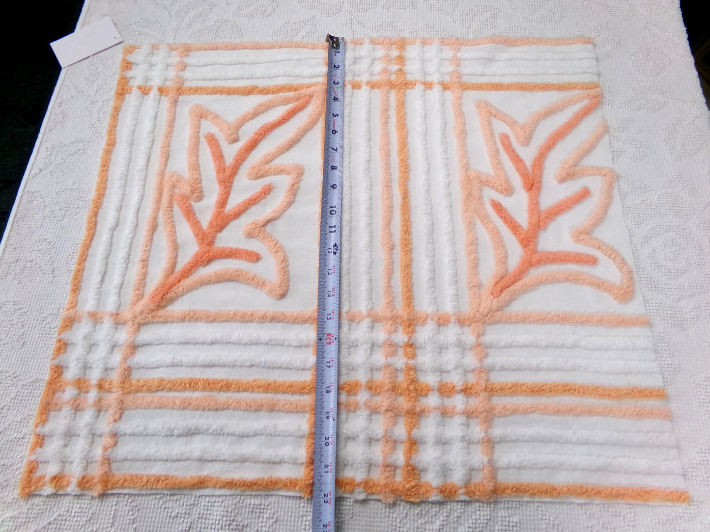 Peach White Vintage Chenille Bedspread Fabric Botanical Leaves Design 21x24"