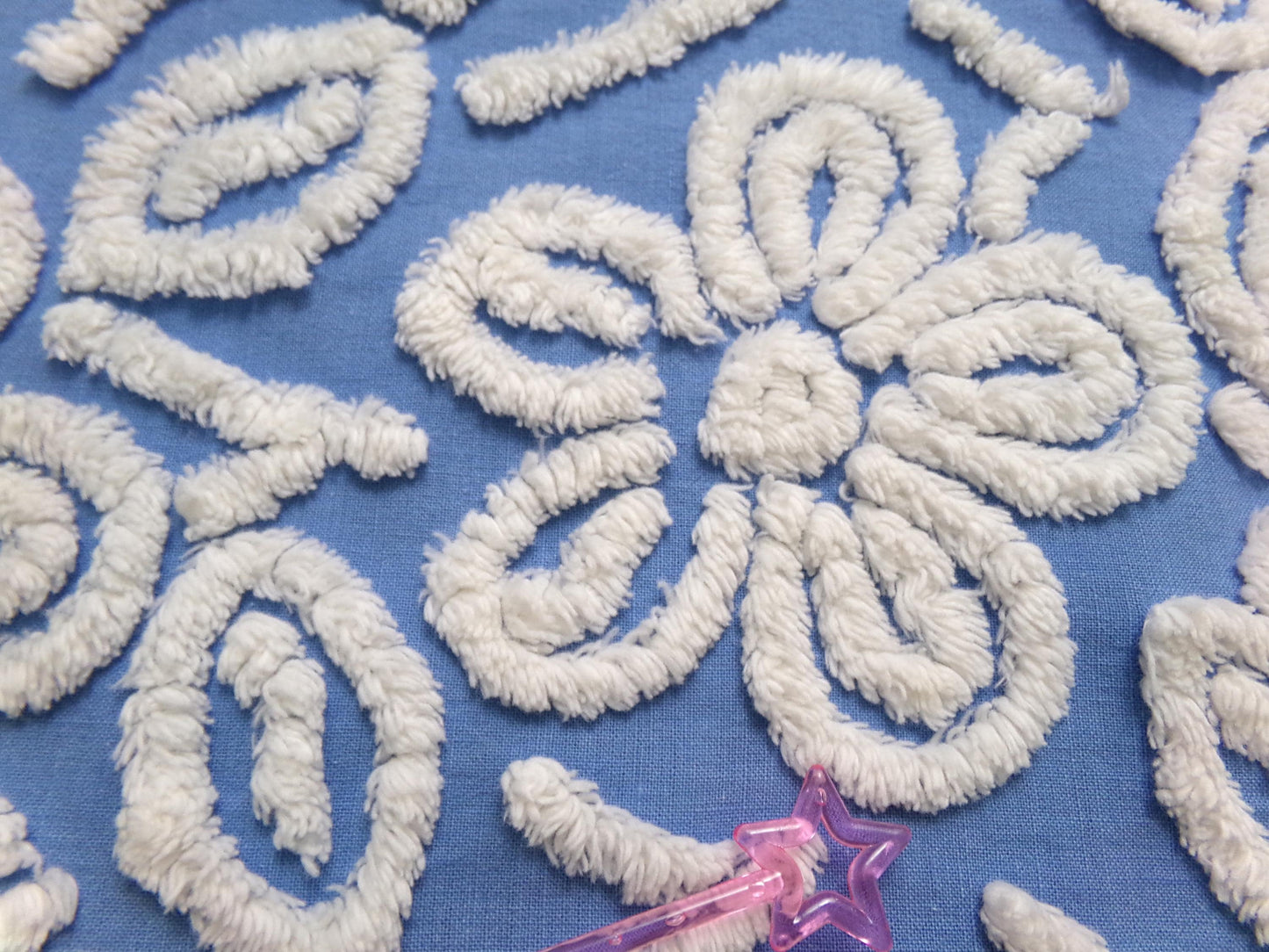 Daisy Dance Vintage Chenille Bedspread Fabric, Blue & White Floral Quilt Material 20" x 23" Piece