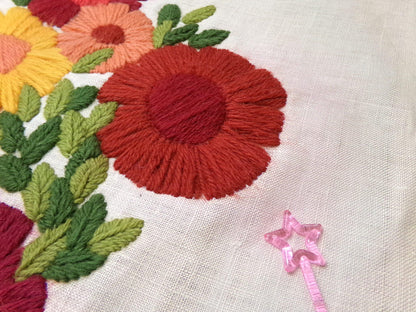GARDEN FLOWERS Finished Crewel Embroidery, Vintage Paragon Needlecraft 0926, Floral Wall Art