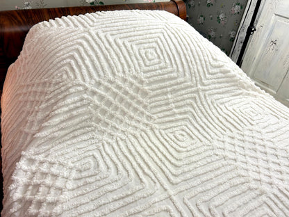 Quietly Bold Vintage Chenille Bedspread, Nested Squares & Diamonds, Full Size