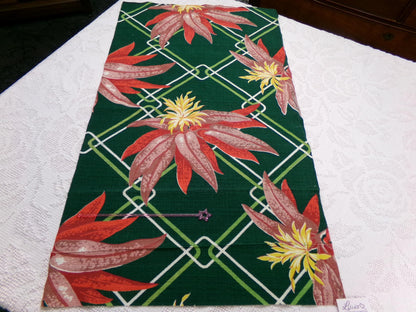 Shabby Vintage Barkcloth Fabric Tropical Tiki Hunter Green Exotic Lily Lattice 16x28"