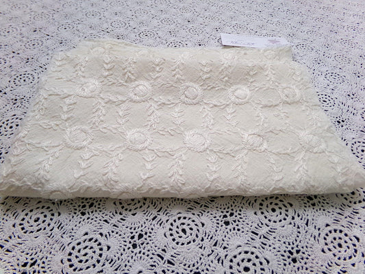 Ivory Embroidered Vintage Fabric Piece 20x24" Candlewick Style Lattice Daisy Medallions