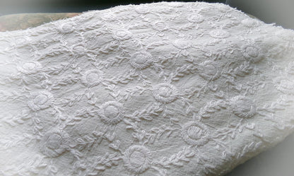 Ivory Embroidered Vintage Fabric Piece 20x24" Candlewick Style Lattice Daisy Medallions