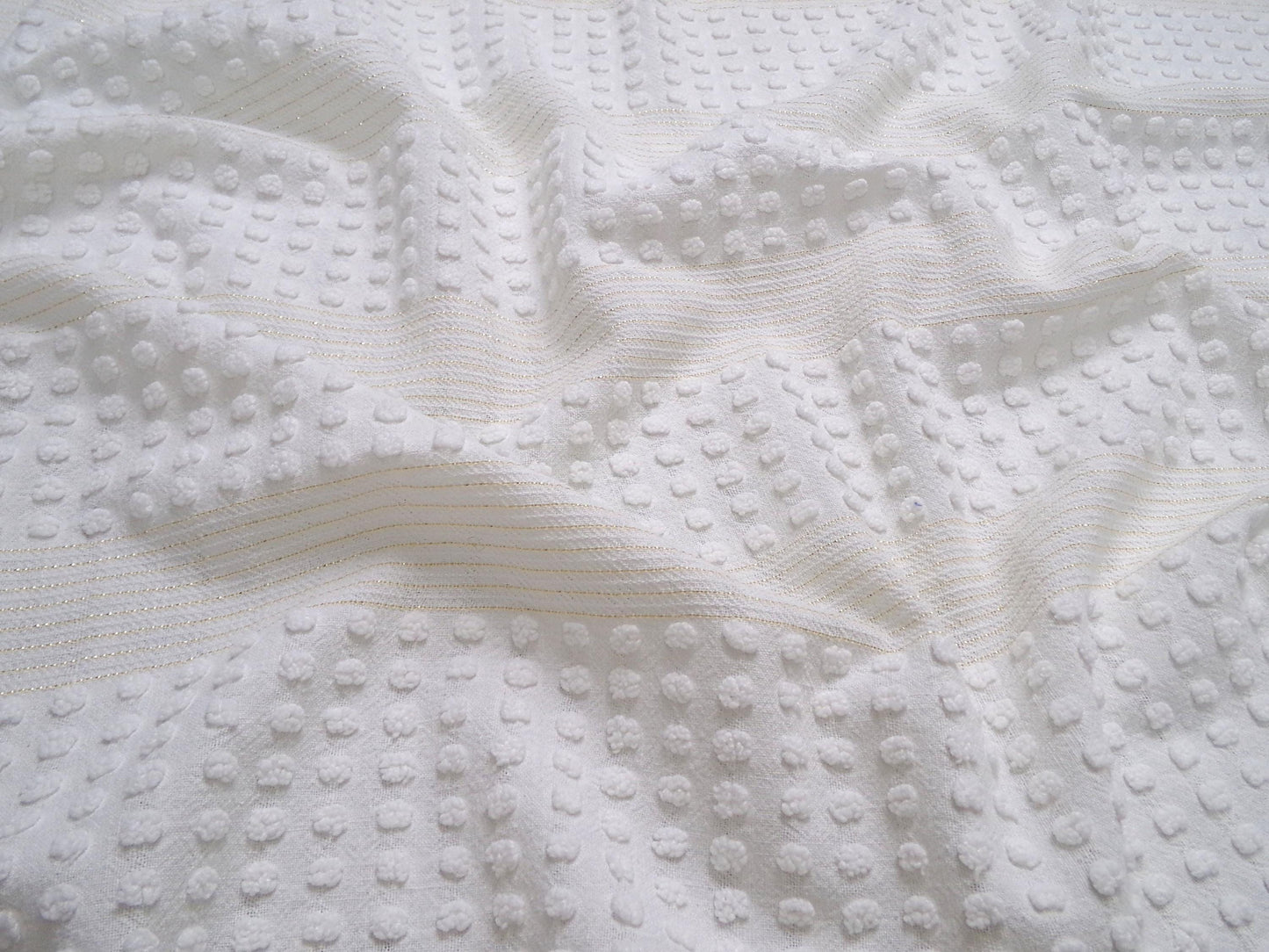 Vintage White Chenille Fabric Multisize Stripe Pops & Gold Metallic Accent, 18"x24"