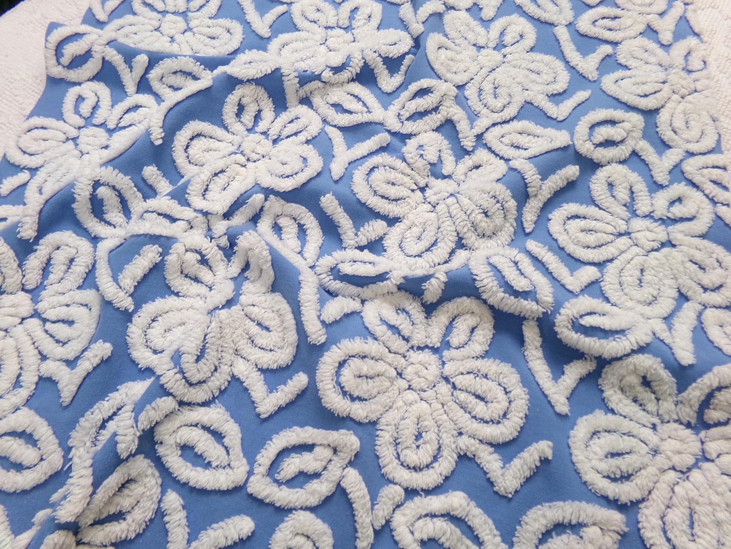Daisy Dance Vintage Chenille Bedspread Fabric, Blue & White Floral Quilt Material 20" x 23" Piece