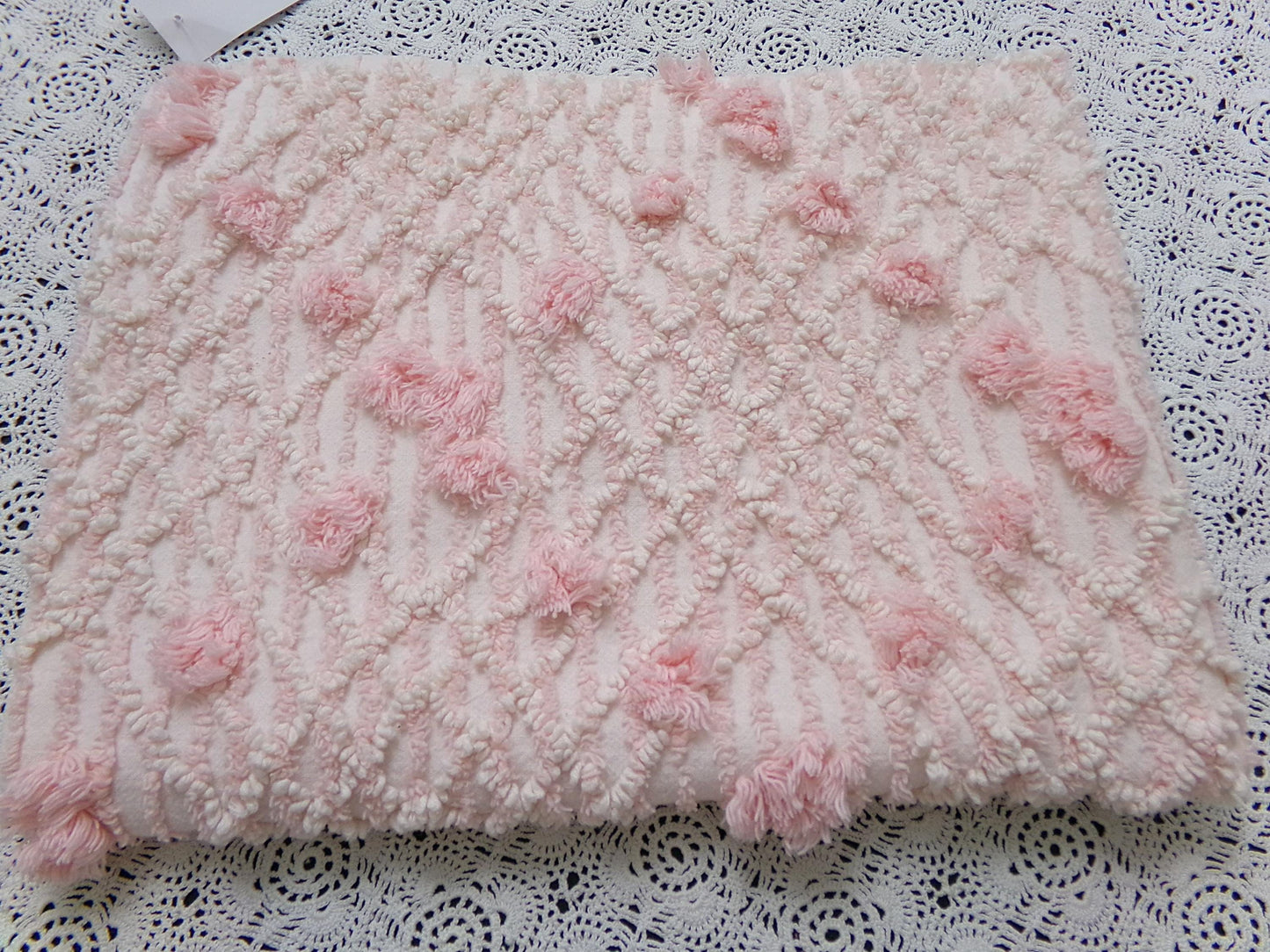 Blush Pink White Vintage Chenille Bedspread Fabric 18x24" Geometric Diamond Puffs