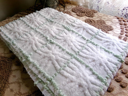 Vintage Chenille Fabric, Mint Green Pearl Pops White Spider Rings, 18x25"