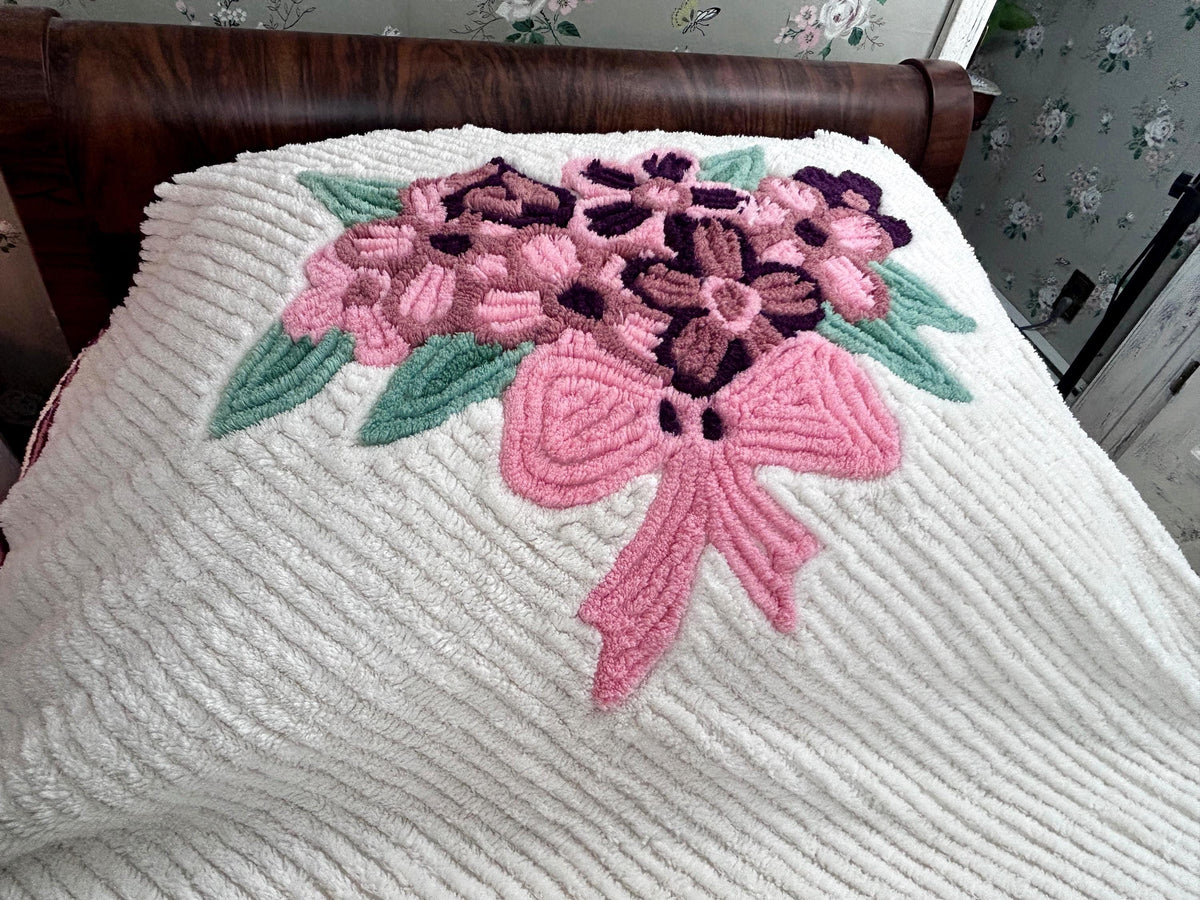 Heirloom Vintage Chenille Bedspread, Plush Full Floral Bouquet & Bow Swag Design