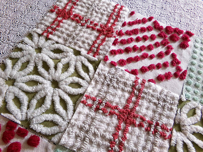 country Christmas chenille fabric squares, classic old-fashioned holiday red, green, white, set of 16 vintage quilt blocks 6" x 6" inch