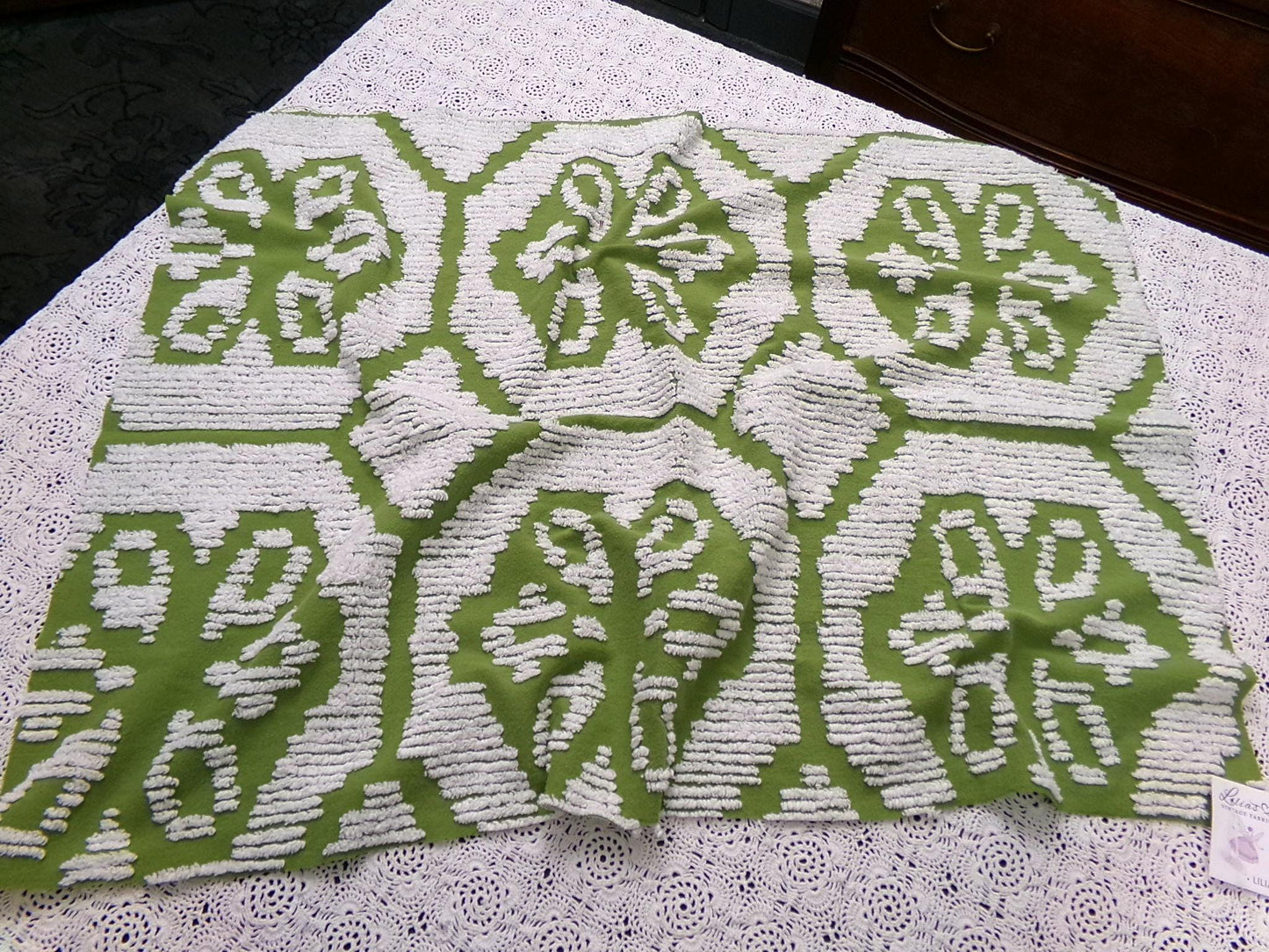 Boho Vintage Chenille Bedspread Fabric, 70s Green White Daisy 19x26" Lightweight Pc