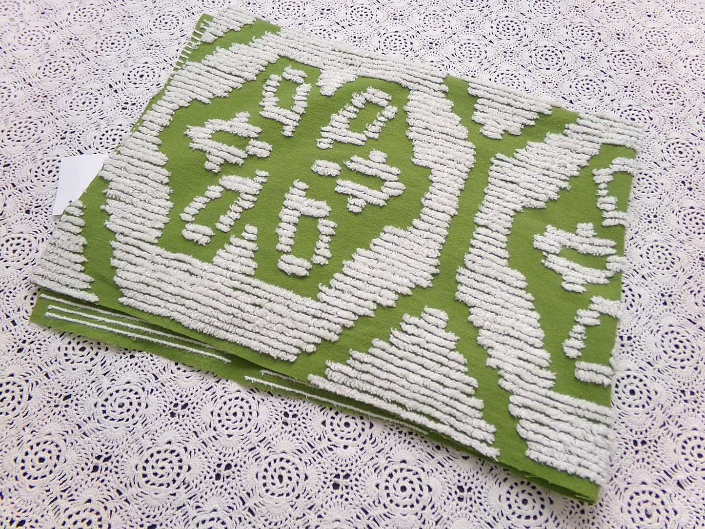 Boho Vintage Chenille Bedspread Fabric, Avocado Green White Daisy 19" x 26" cut piece