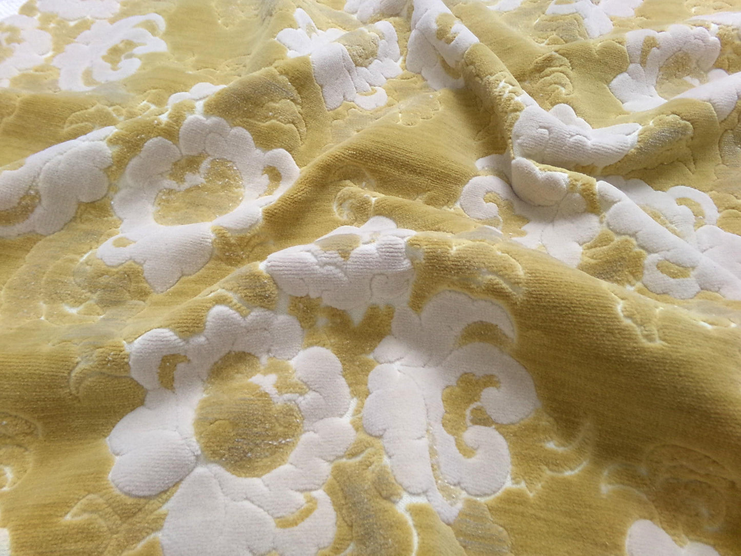 Luxury Vintage Cut Velvet Fabric, Boho Golden Rose Bates Chenille, Ideal in Totes & Bags, 20" x 24"