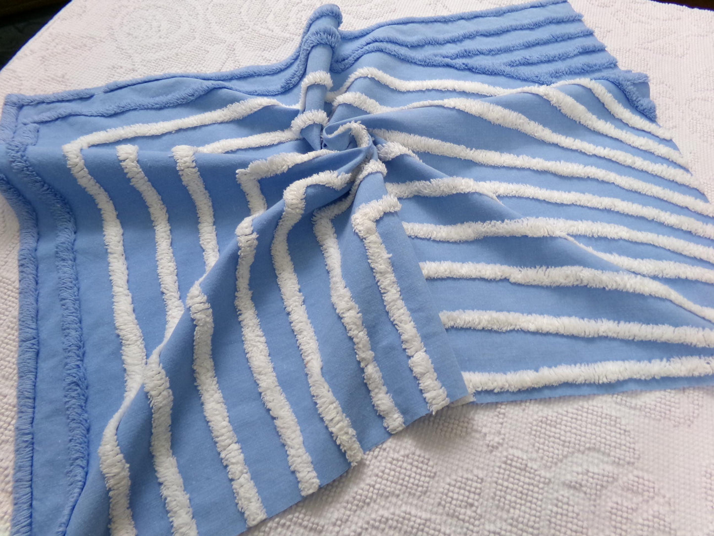 vintage chenille bedspread fabric, blue & white wave design, 27" x 19"