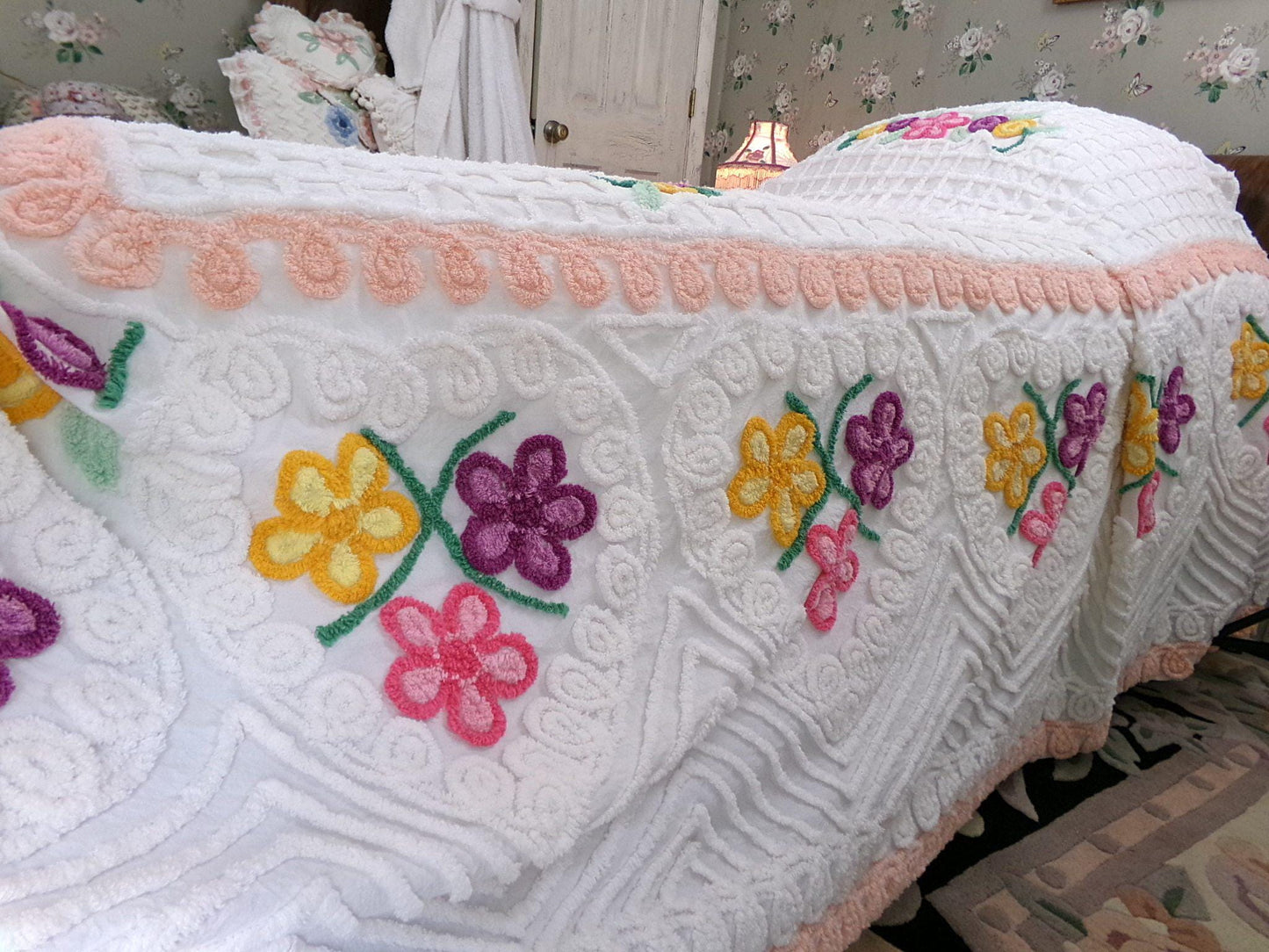 Basket of Happiness Vintage Chenille Bedspread Cheerful Cottage Hearts, Full Size