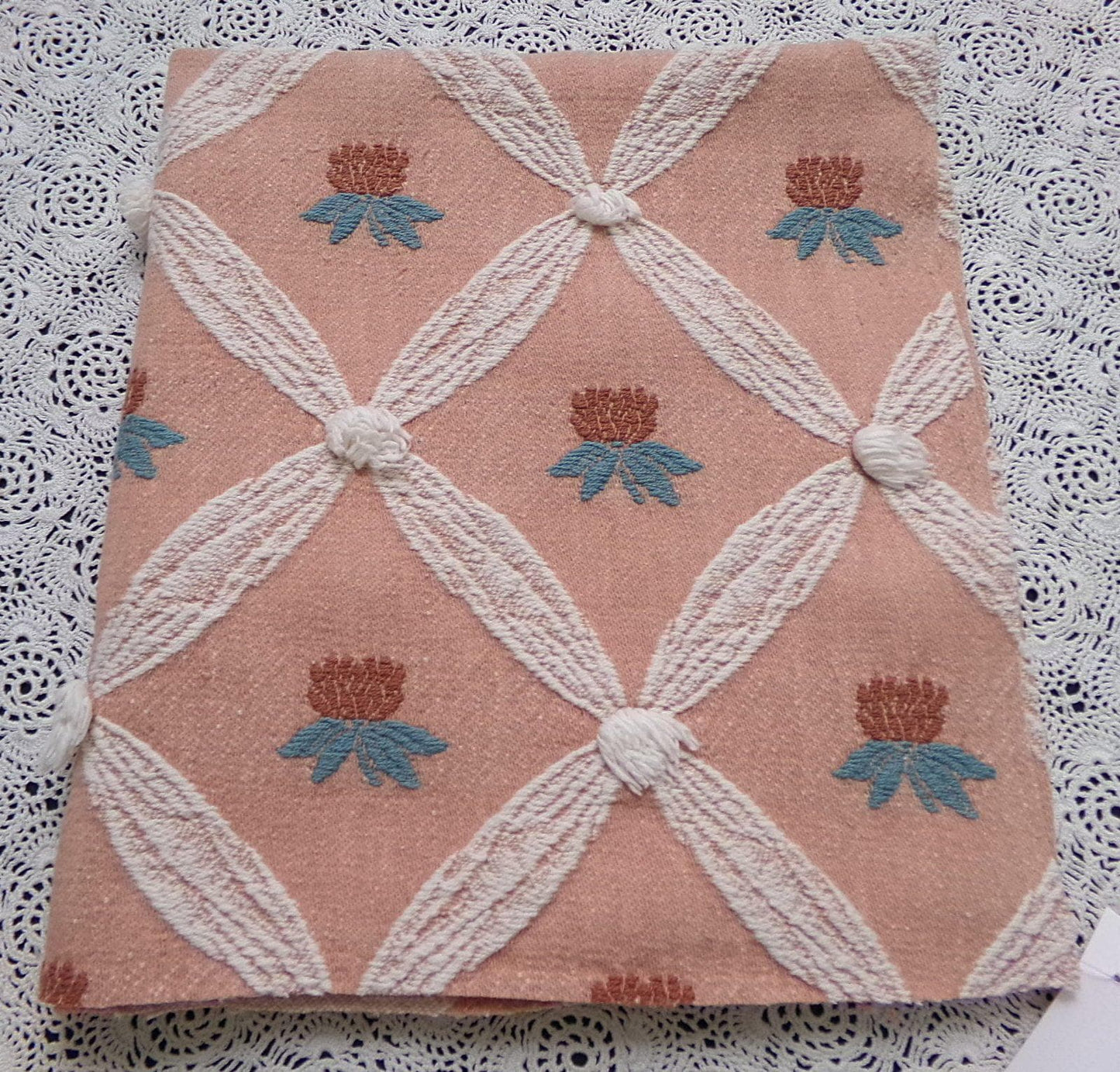 Pineapple Floral Vintage Woven Fabric Textured Chenille Button Design 23" x 20" Reversible