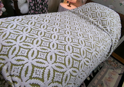 Boho Vintage Chenille Bedspread, Full Size Olive Green White Tufted Geometric Design