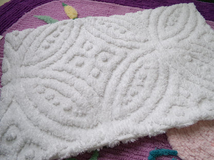 Elegant White Chenille Fabric Vintage Style Leaf Petal Medallion 20x24" Sewing & Quilt Material