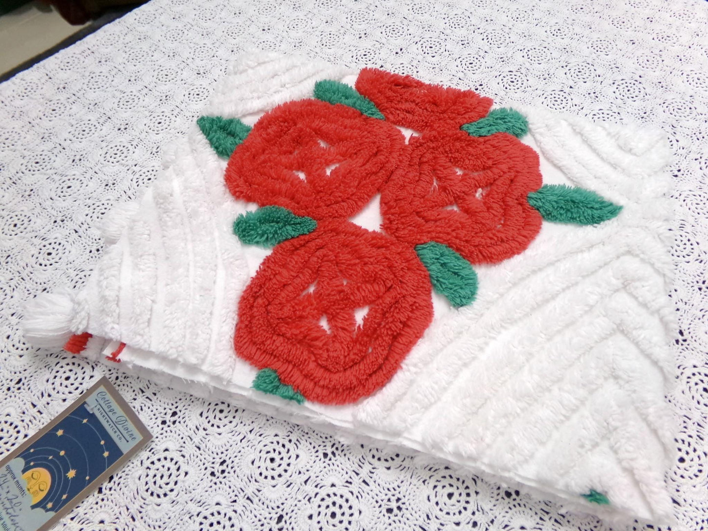 Shabby Cabbage Roses Vintage Chenille Bedspread Fabric, Plush Red Floral 20x24"