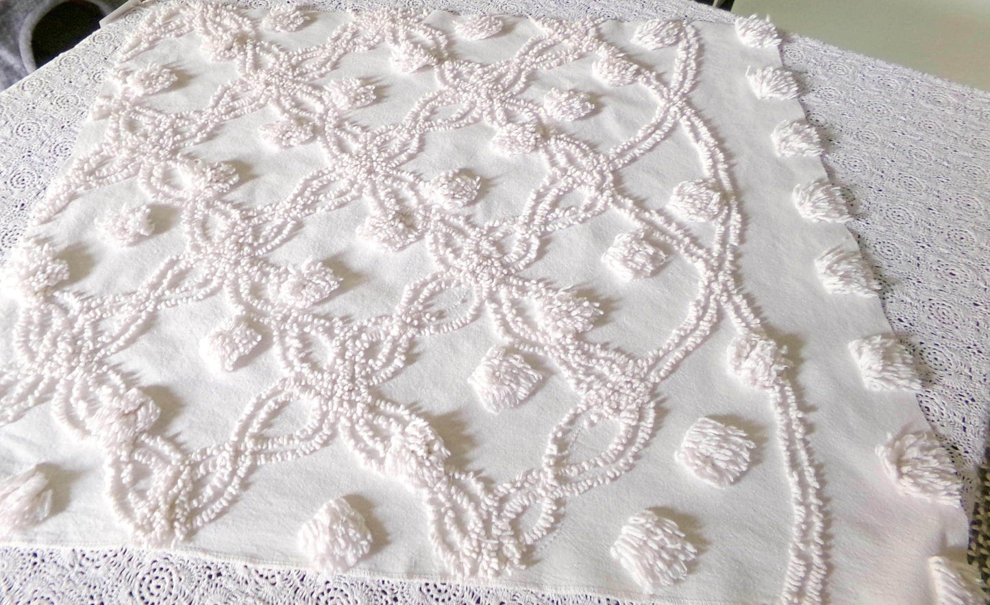 Fluffy Jumbo Pops Vintage Chenille Fabric, Shabby Chic Puffs, 21" x 25" inch Piece, Neutral Antique Cream for Pillows, Quilting