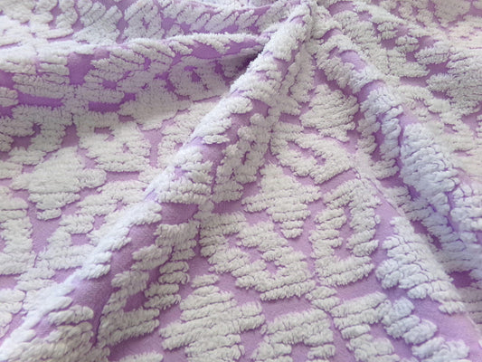 White Lilac Petals Vintage Chenille Bedspread Fabric 20x24"
