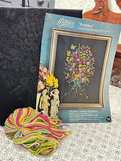 BREATHLESS Vintage Crewel Stitchery Kit, Boho Black Floral Paragon 0443 Embroidery
