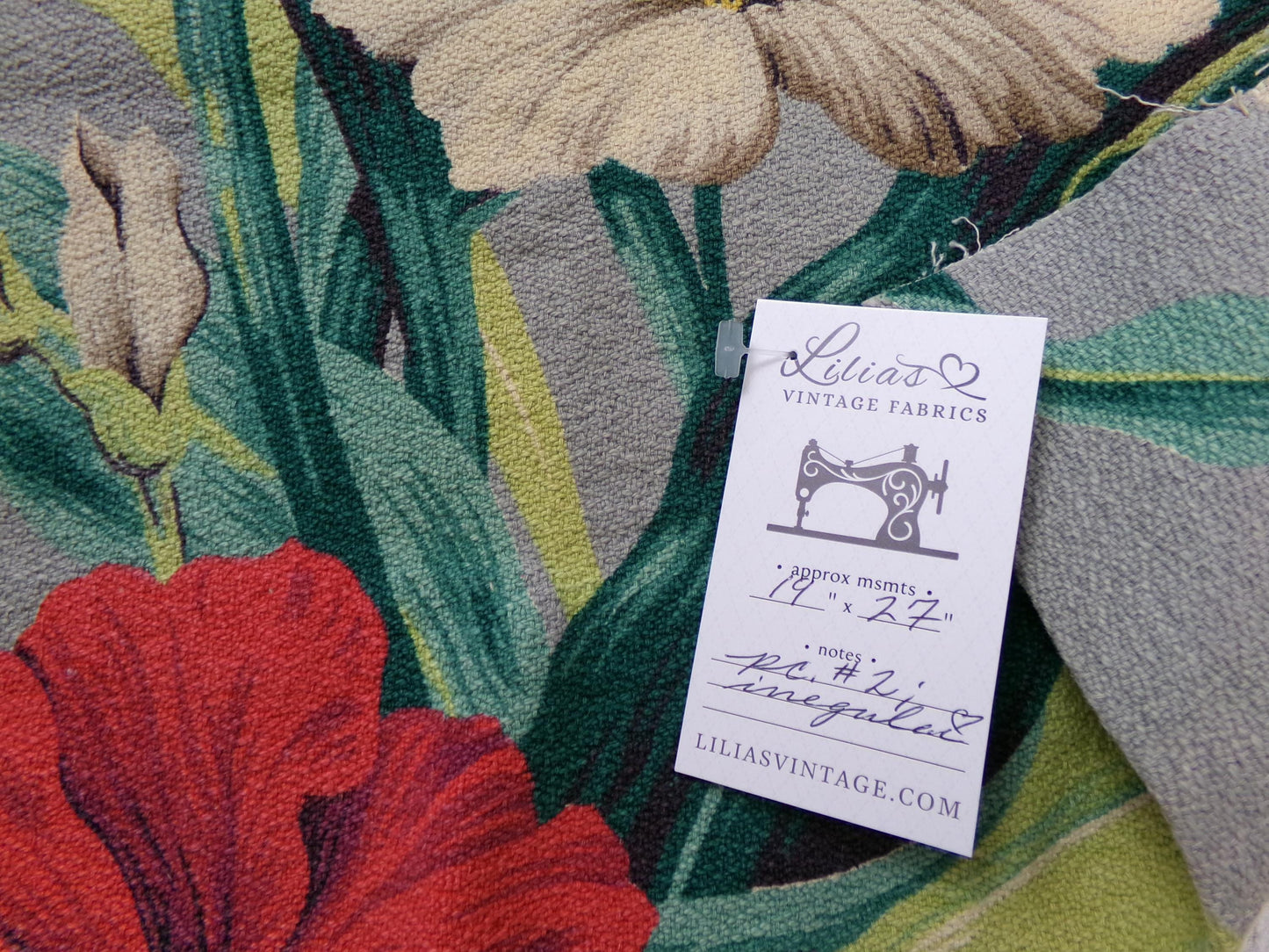 Bold Vintage Barkcloth Fabric Hawaii Hibiscus Pattern Gray Red Cream 19" x 27"