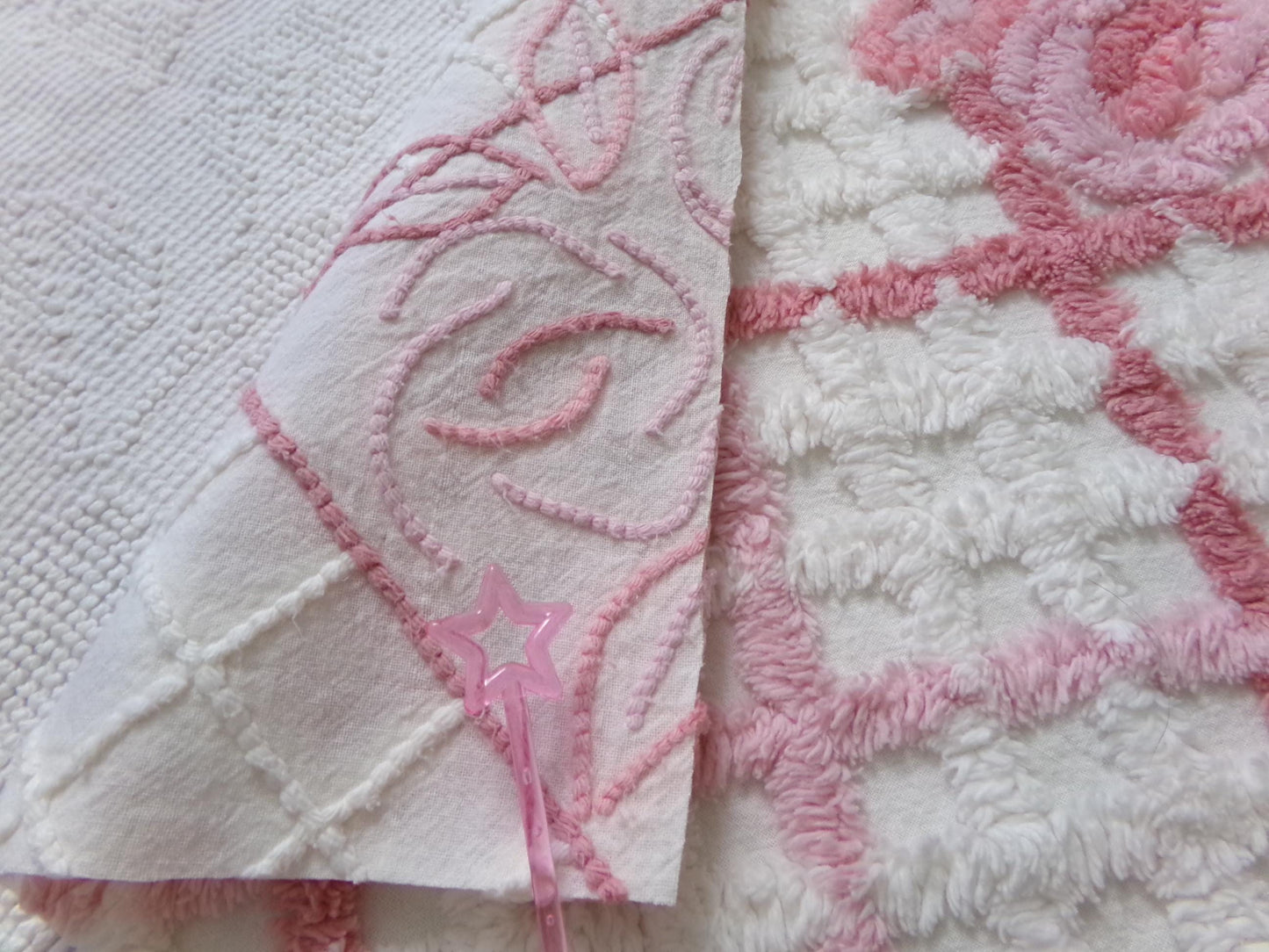 white & pink rose vintage chenille bedspread fabric, cottage chic quilt material, 18" x 25" piece