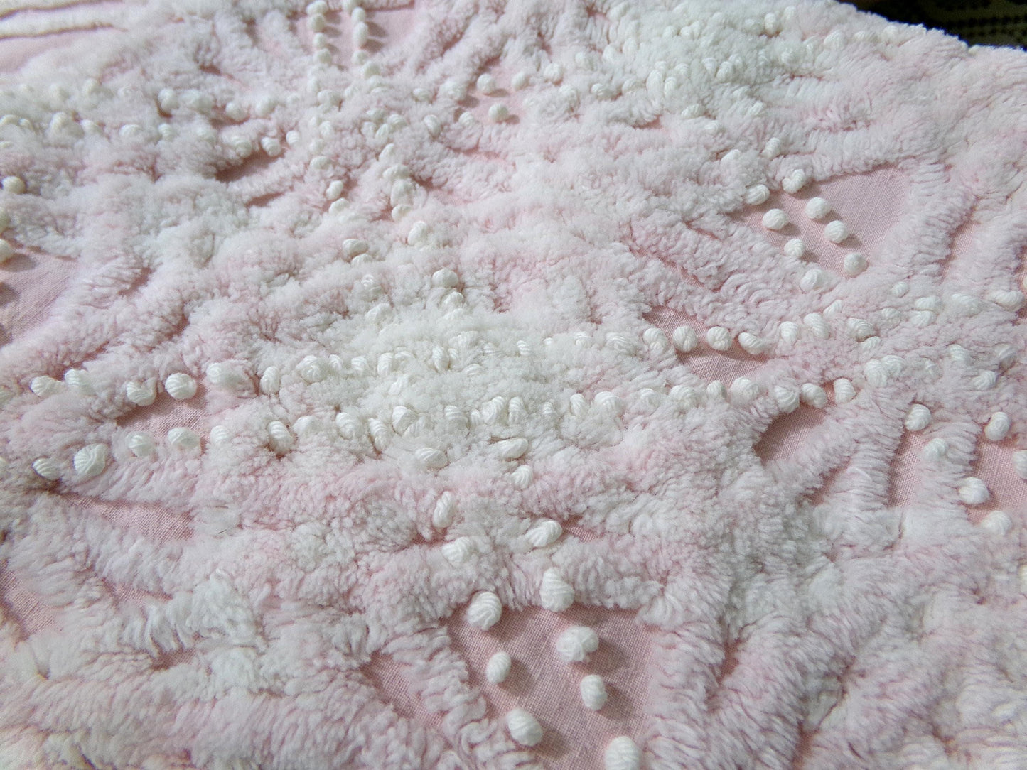 luxury pink vintage chenille fabric, 17x26" pc heavily tufted celestial snowflake spoke design