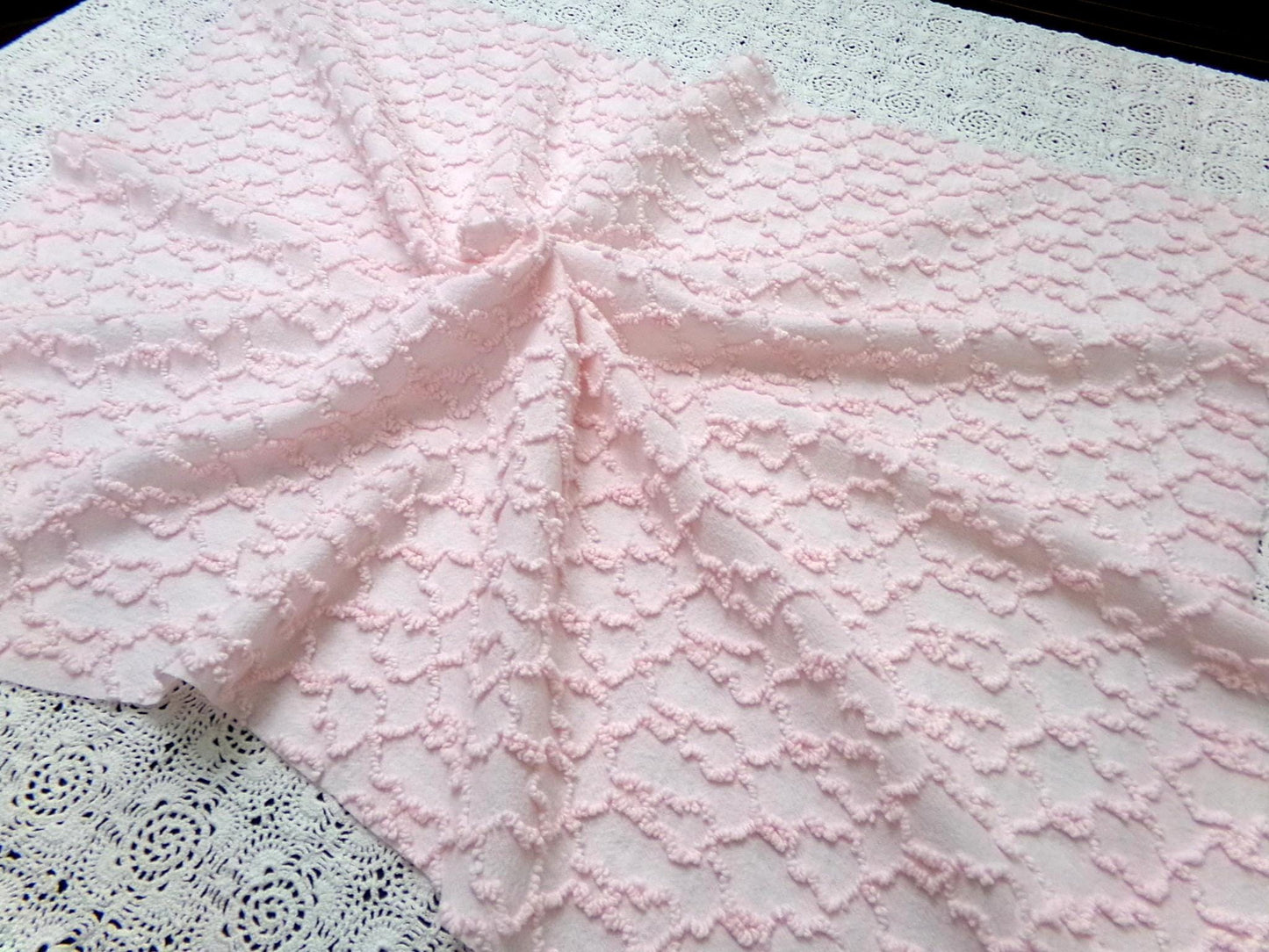 Pink Links Vintage Chenille Bedspread Fabric 18x24" Pc Textured Quilting Material