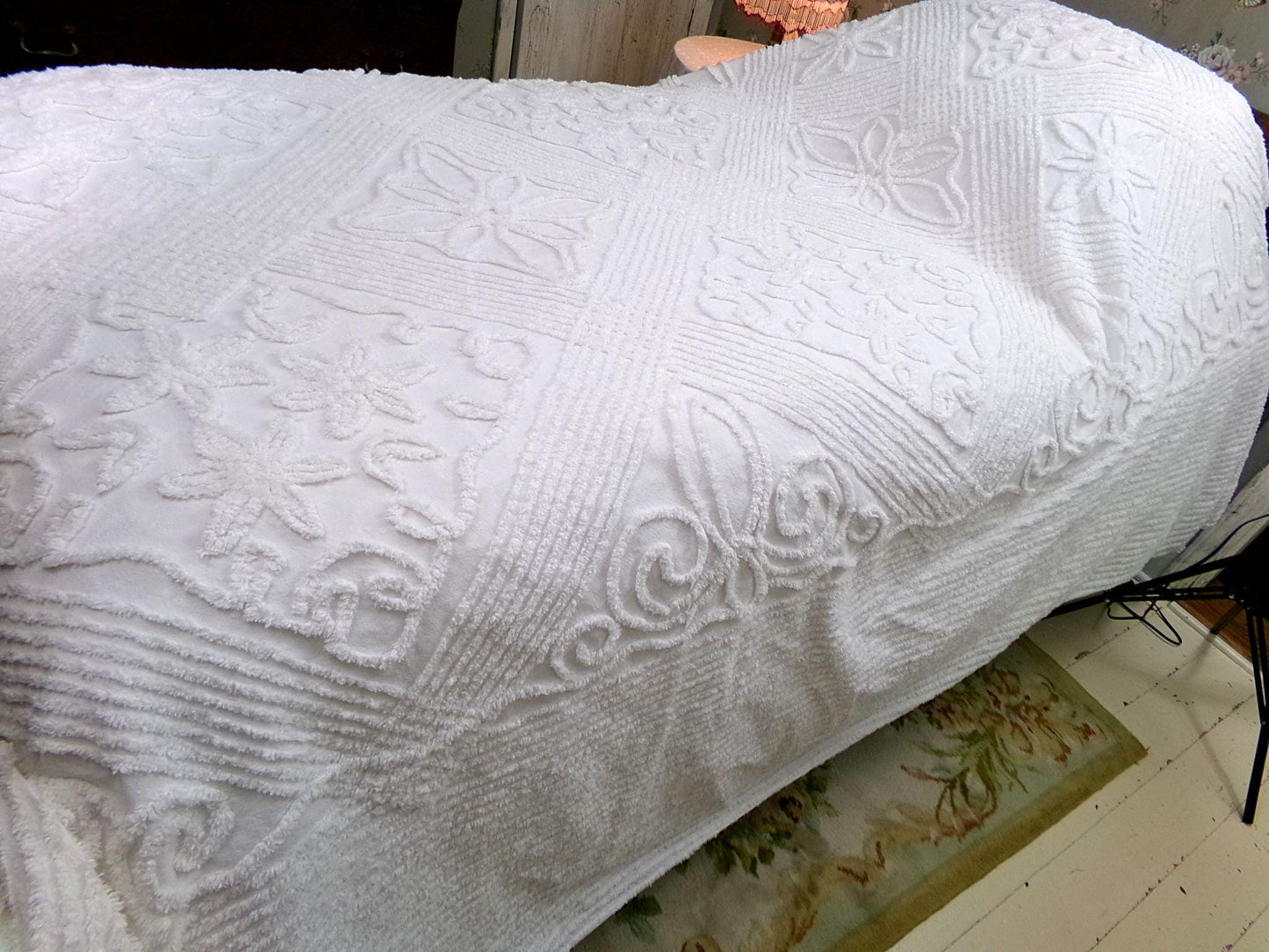 angelic lily white chenille bedspread, vintage simple cotton summer bedding, full size coverlet