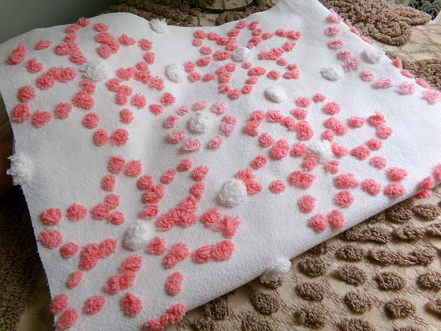 Vintage Pink White Chenille Fabric 4-Block Geometric Floral Sampler 18" x 23" Panel