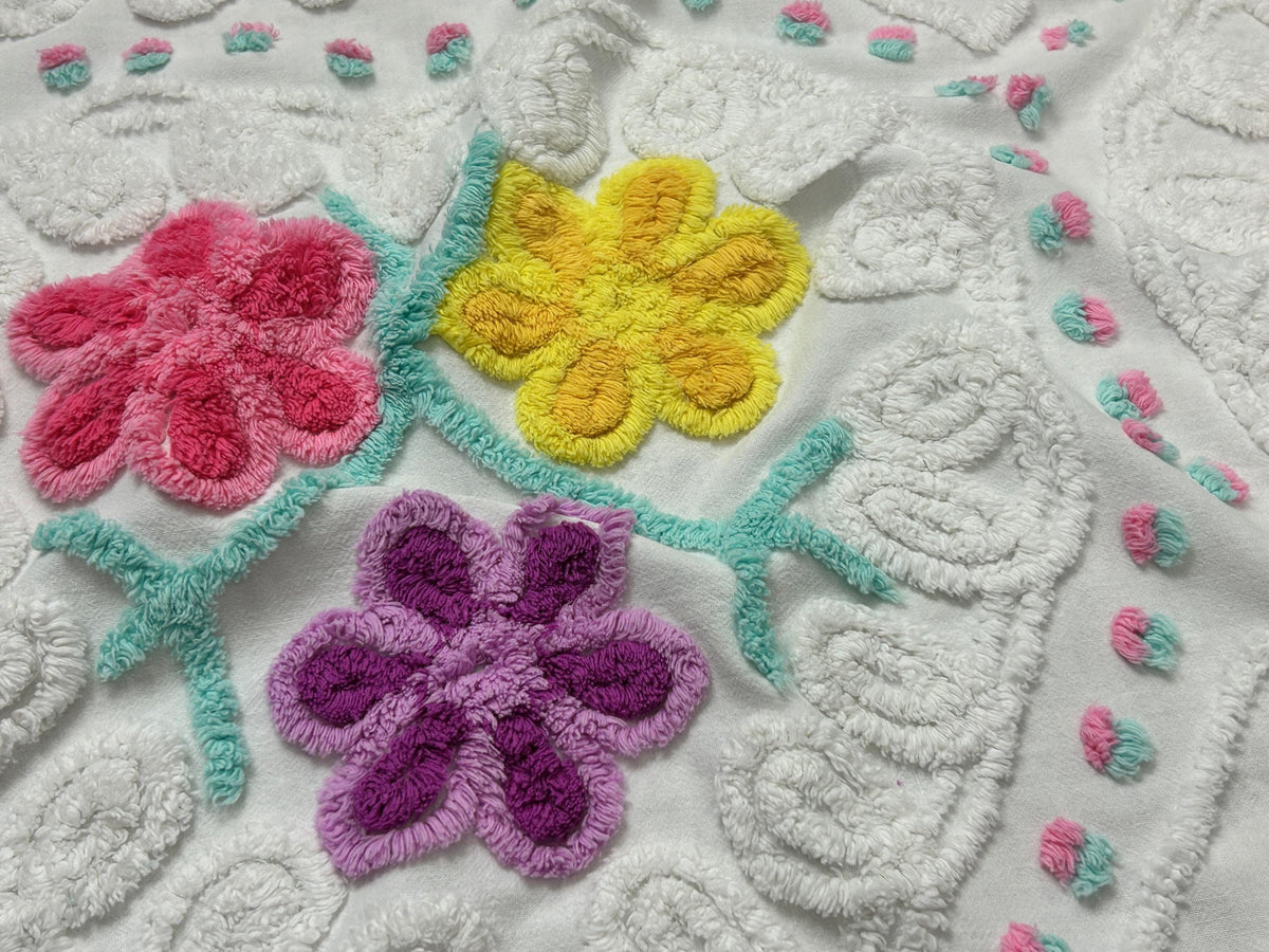 Sweetie Heart Vintage Chenille Bedspread Fabric Seafoam Curlicues 20x26" Textile