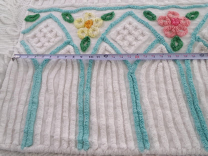 Plush White Vintage Chenille Fabric Cathedral Floral Design 20x24"