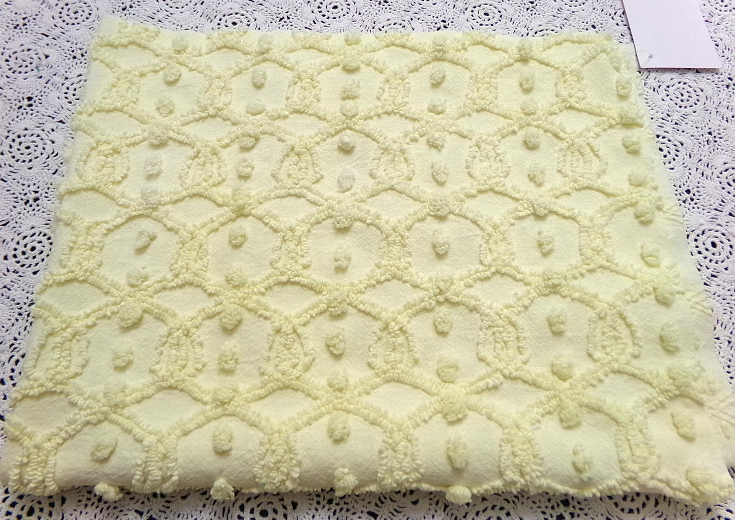 Infinity Links Vintage Chenille Bedspread Fabric 18x24" Yellow Pops Quilting Material