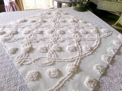 Fluffy Jumbo Pops Vintage Chenille Fabric, Shabby Chic Puffs, 21" x 25" inch Piece, Neutral Antique Cream for Pillows, Quilting