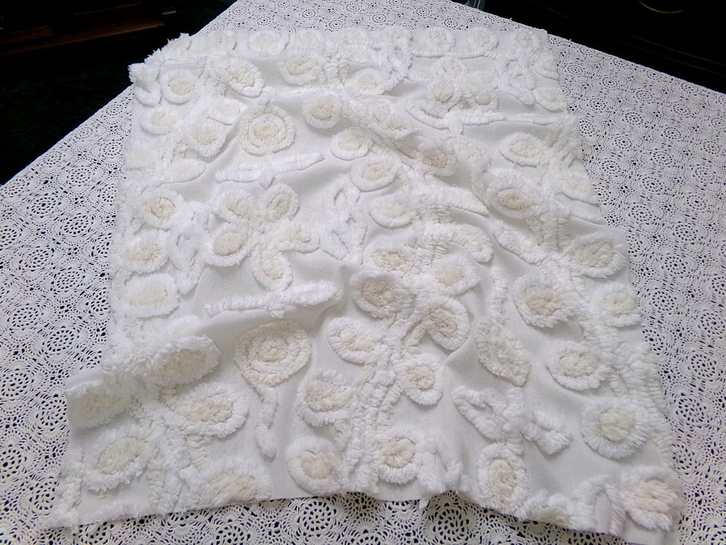 Vanilla Twist Vintage Chenille Fabric Piece 20x25" Floral Curlicue Craft Sewing Material