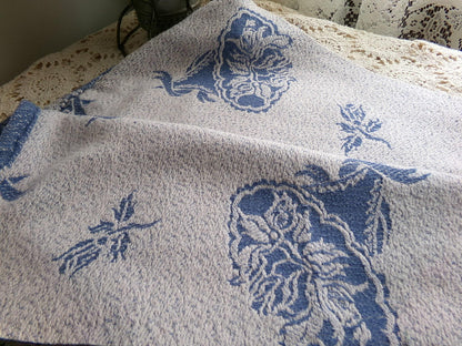 Vintage Woven Reversible Fabric Cabbage Rose Floral Blue White Cottage Chic 22x30