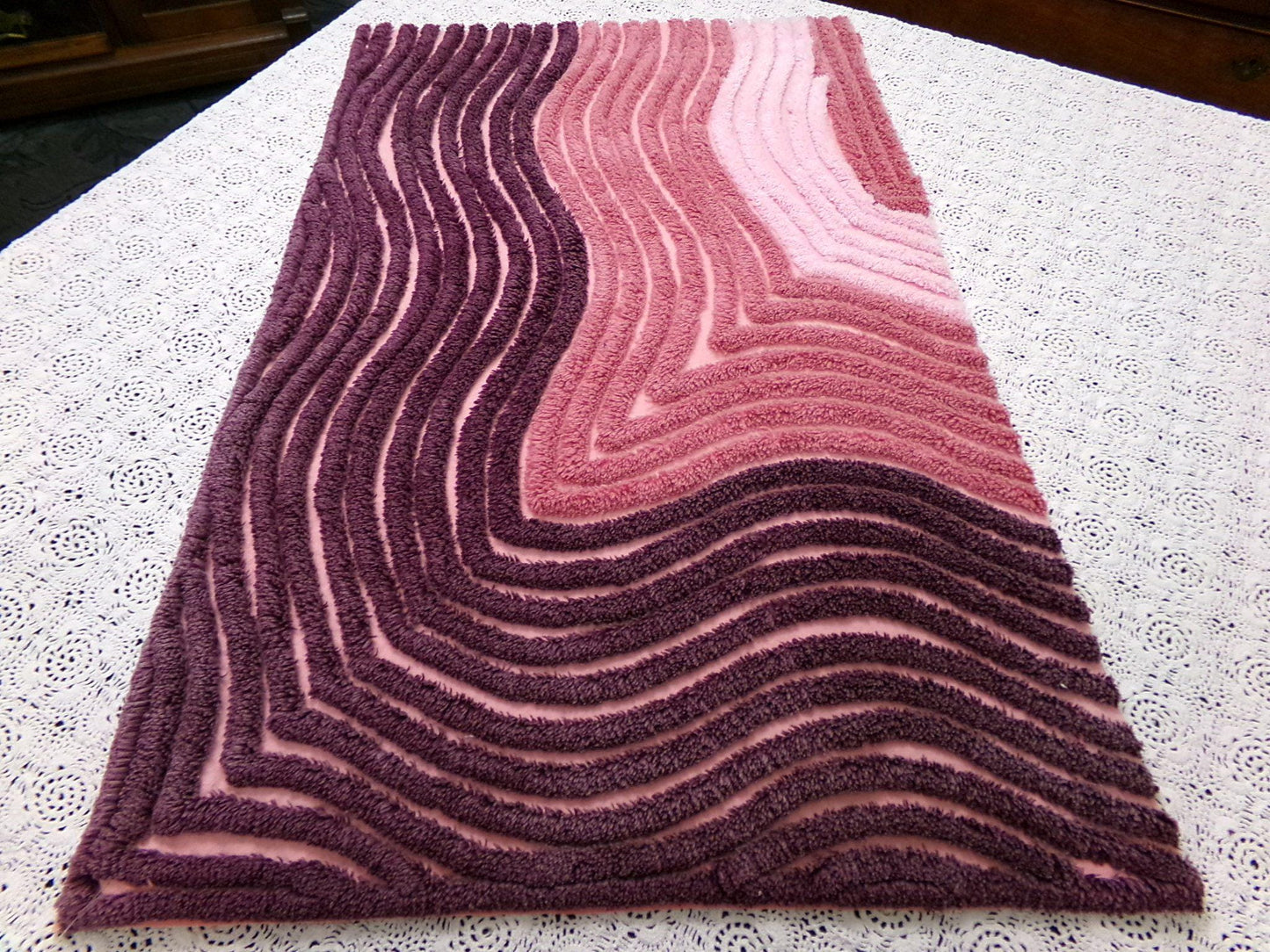 hypnotic sunkissed vintage chenille bedspread fabric pink mauve optic 16" x 25"
