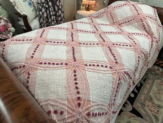 Pink Vintage Chenille Bedspread, Geometric Wedding Ring Dot Design, Full Size