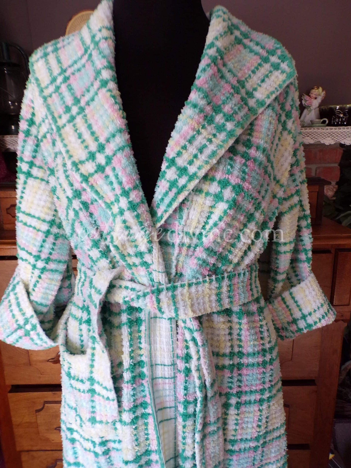 Retro Plaid Vintage Chenille Robe Ladies I Love Lucy Style 50s Bathrobe