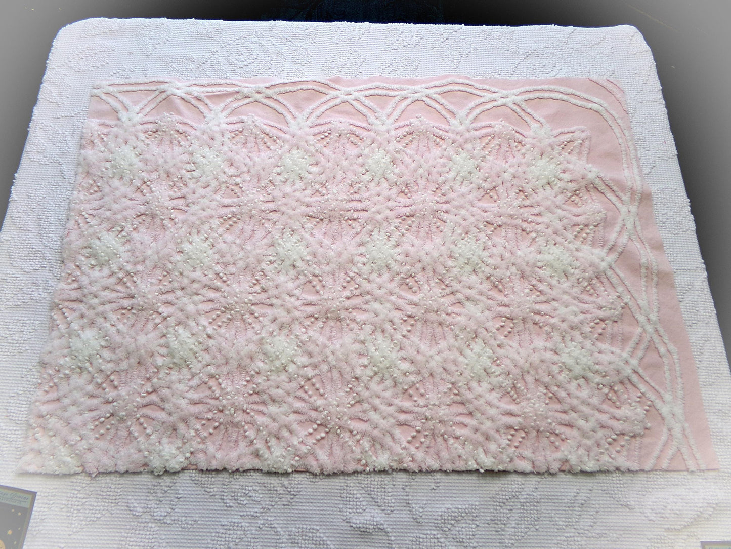 luxury pink vintage chenille fabric, 17x26" pc heavily tufted celestial snowflake spoke design