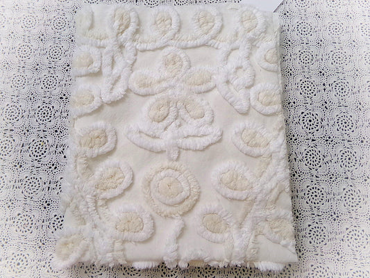 Vanilla Twist Vintage Chenille Fabric Piece 20x25" Floral Curlicue Craft Sewing Material