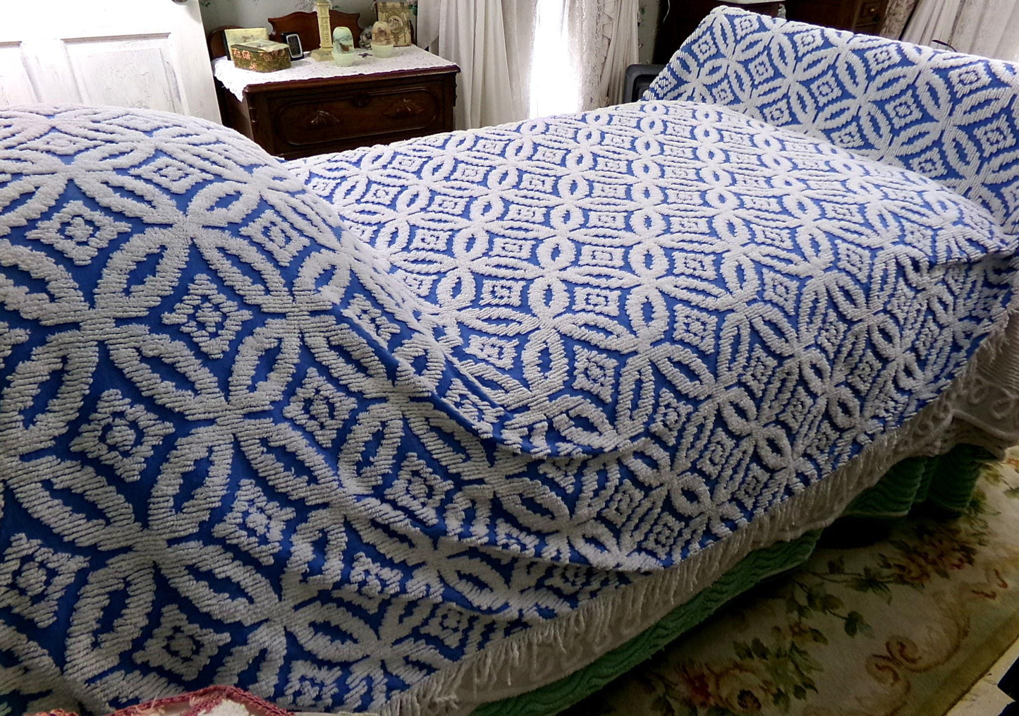 coastal cottage blue vintage chenille bedspread, cobalt & white geometric design, 100% cotton twin size summer coverlet with fringe